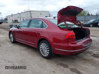 2016 Volkswagen Passat SE с VIN 1VWBT7A3XGC055174, выставлен на аукционе IAAI как лот 42021961 с пробегом 88 165 миль миль и . История ставок и продаж доступна на DreamBid. Изображение 3.