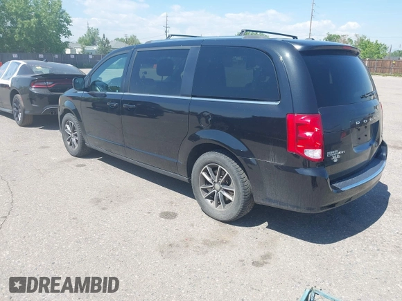 2018 Dodge Grand Caravan SXT z VIN 2C4RDGCG2JR343705, wystawiony jako IAAI lot #42324266 z przebiegiem 170 018 mil mil oraz . Historia ofert i sprzedaży dostępna na DreamBid. Obrazek 3.