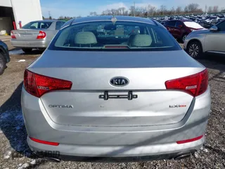 2012 Kia Optima EX with VIN 5XXGN4A74CG006020, listed as a IAAI auction lot 41792019 with 77,582 mi miles. Bid and sale history available at carsss.com. Image 16.