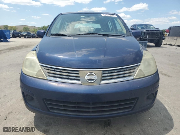 2009 Nissan Versa 1.8 S with VIN 3N1BC13E69L373558, listed as a Copart auction lot 52211555 with 155,860 mi miles and Clean Title. Bid and sale history available at carsss.com. Image 5.