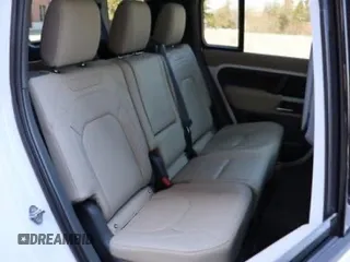 2023 Land Rover Defender S с VIN SALEJEEX2P21296XX, выставлен на аукционе Copart как лот 55275855 с пробегом 30 232 миль миль и Чистый • Clean title. История ставок и продаж доступна на DreamBid. Изображение 6.