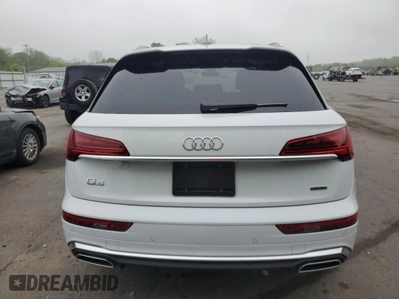 2024 Audi Q5 S line Premium z VIN WA1GAAFY1R2142917, wystawiony jako Copart lot #55572275 z przebiegiem 2 450 mil mil oraz Szkoda całkowita • Salvage title. Historia ofert i sprzedaży dostępna na DreamBid. Obrazek 6.