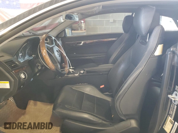 2013 Mercedes-Benz E 550 с VIN WDDKJ7DB4DF206330, выставлен на аукционе Copart как лот 60459495 с пробегом 115 288 миль миль и Списание • Salvage title. История ставок и продаж доступна на DreamBid. Изображение 7.