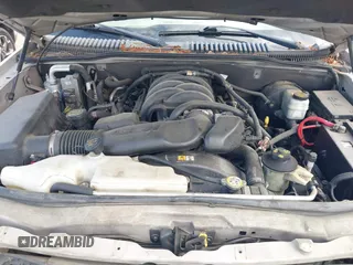 2006 Mercury Mountaineer Premier z VIN 4M2EU38886UJ12868, wystawiony jako IAAI lot #42209894 z przebiegiem 174 526 mil mil oraz . Historia ofert i sprzedaży dostępna na DreamBid. Obrazek 10.