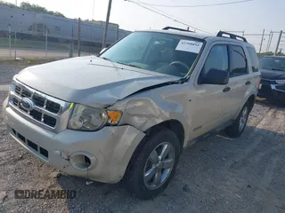 2008 Ford Escape XLT с VIN 1FMCU03138KC00159, выставлен на аукционе IAAI как лот 42398854 с пробегом 167 726 миль миль и . История ставок и продаж доступна на DreamBid. Изображение 2.