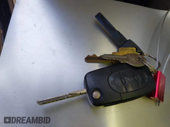 2002 Audi A4 с VIN WAULC58E32A129166, выставлен на аукционе IAAI как лот 42381790 с пробегом 101 985 миль миль и . История ставок и продаж доступна на DreamBid. Изображение 11.