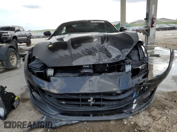 2020 Ferrari Portofino z VIN ZFF89FPA3L0255497, wystawiony jako Copart lot #46598594 z przebiegiem 4 193 mil mil oraz Szkoda całkowita • Salvage title. Historia ofert i sprzedaży dostępna na DreamBid. Obrazek 5.