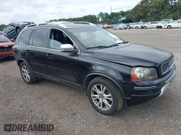 2013 Volvo XC90 Premier Plus with VIN YV4952CZ6D1657803, listed as a IAAI auction lot 40479985 with 211,326 mi miles. Bid and sale history available at carsss.com. Image 1.