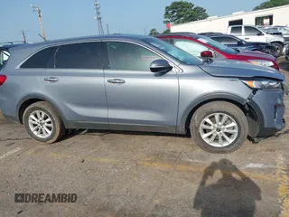 2020 Kia Sorento L with VIN 5XYPG4A33LG701186, listed as a IAAI auction lot 39941893 with 190,765 mi miles. Bid and sale history available at carsss.com. Image 13.