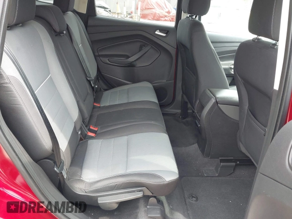 2014 Ford Escape SE с VIN 1FMCU9GX7EUA16913, выставлен на аукционе IAAI как лот 42413711 с пробегом 103 143 миль миль и . История ставок и продаж доступна на DreamBid. Изображение 8.