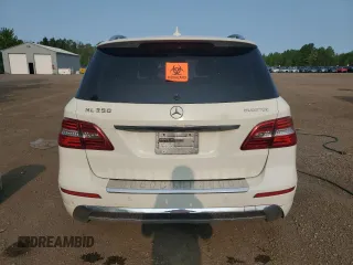 2013 Mercedes-Benz M 350 z VIN 4JGDA2EB7DA121124, wystawiony jako Copart lot #59145665 z przebiegiem Nie podano mil oraz Czysty tytuł • Clean title. Historia ofert i sprzedaży dostępna na DreamBid. Obrazek 6.