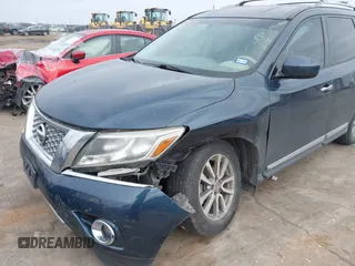 2015 Nissan Pathfinder SV with VIN 5N1AR2MN5FC607557, listed as a IAAI auction lot 41619329 with 151,498 mi miles and . Bid and sale history available at DreamBid. Image 6.