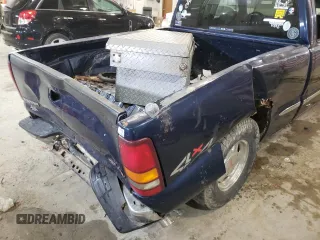 1999 GMC New Sierra 1500 SLE with VIN 1GTEK19T7XZ537974, listed as a Copart auction lot 45363854 with 264,069 mi miles and Non Repairable. Bid and sale history available at carsss.com. Image 18.