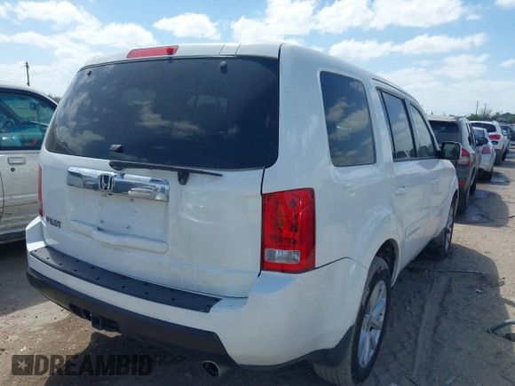 2012 Honda Pilot EX-L with VIN 5FNYF3H52CB023756, listed as a IAAI auction lot 41819122 with 177,946 mi miles. Bid and sale history available at carsss.com. Image 4.
