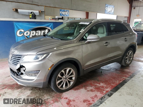 2017 Lincoln MKC Select z VIN 5LMCJ2D93HUL34678, wystawiony jako Copart lot #55308415 z przebiegiem 60 242 mil mil oraz Szkoda całkowita • Salvage title. Historia ofert i sprzedaży dostępna na DreamBid. Obrazek 1.