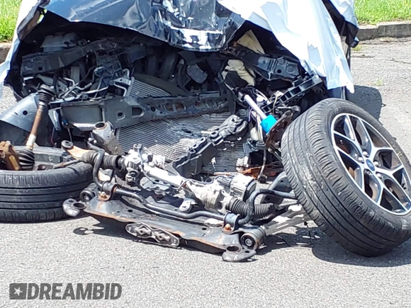 2015 Ford Focus SE с VIN 1FADP3F25FL332956, выставлен на аукционе IAAI как лот 42452810 с пробегом 131 983 миль миль и . История ставок и продаж доступна на DreamBid. Изображение 12.