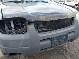 2004 Ford Escape XLT с VIN 1FMCU93154DA14738, выставлен на аукционе IAAI как лот 42531896 с пробегом 166 286 миль миль и . История ставок и продаж доступна на DreamBid. Изображение 6.