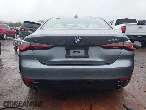 2021 BMW 4 Series 430i xDrive z VIN WBA73AP06MCG99754, wystawiony jako IAAI lot #41952324 z przebiegiem 31 031 mil mil oraz . Historia ofert i sprzedaży dostępna na DreamBid. Obrazek 17.