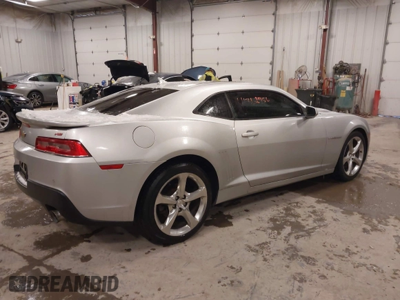 2014 Chevrolet Camaro LT z VIN 2G1FC1E31E9281774, wystawiony jako IAAI lot #41362956 z przebiegiem 144 936 mil mil oraz . Historia ofert i sprzedaży dostępna na DreamBid. Obrazek 4.