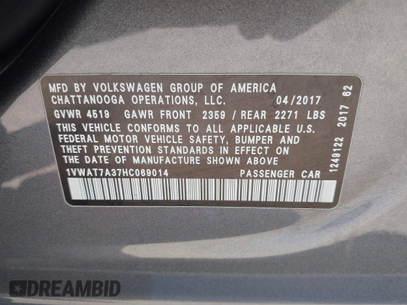 2017 Volkswagen Passat S z VIN 1VWAT7A37HC069014, wystawiony jako IAAI lot #41967310 z przebiegiem 109 266 mil mil oraz . Historia ofert i sprzedaży dostępna na DreamBid. Obrazek 9.