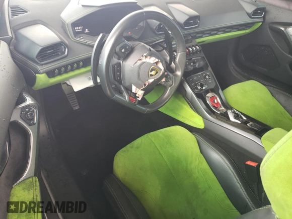 2016 Lamborghini Huracan z VIN ZHWUC2ZF2GLA04811, wystawiony jako Copart lot #72161434 z przebiegiem 24 565 mil mil oraz Szkody całkowita. Historia ofert i sprzedaży dostępna na DreamBid. Obrazek 8.