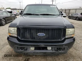 2003 Ford Excursion Limited z VIN 1FMNU42SX3EA92060, wystawiony jako Copart lot #58621835 z przebiegiem 158 157 mil mil oraz Tytuł czysty. Historia ofert i sprzedaży dostępna na DreamBid. Obrazek 5.