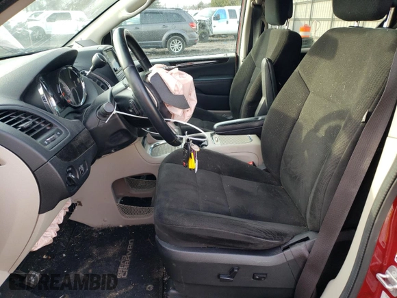 2015 Dodge Grand Caravan SXT with VIN 2C4RDGCG3FR625083, listed as a Copart auction lot 42409455 with 117,217 mi miles and Salvage Title. Bid and sale history available at DreamBid. Image 7.
