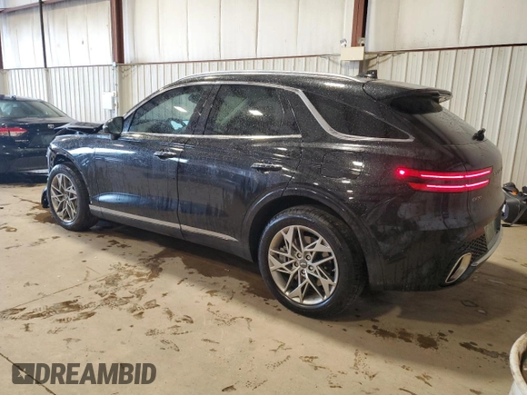 2025 Genesis GV70 2.5T with VIN 5NMMADTB4SH029958, listed as a Copart auction lot 57939415 with 2,333 mi miles and Salvage title. Bid and sale history available at DreamBid. Image 2.