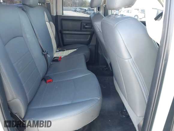 2018 Ram 1500 Express with VIN 1C6RR6FT8JS132373, listed as a IAAI auction lot 41824250 with 196,671 mi miles and . Bid and sale history available at DreamBid. Image 8.