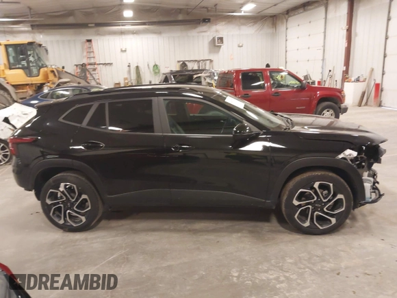 2024 Chevrolet Trax 2RS with VIN KL77LJE23RC010648, listed as a IAAI auction lot 41883737 with 30,141 mi miles and . Bid and sale history available at DreamBid. Image 13.