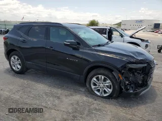 2020 Chevrolet Blazer LT z VIN 3GNKBJR46LS590935, wystawiony jako Copart lot #61533785 z przebiegiem 81 308 mil mil oraz Szkoda całkowita • Salvage title. Historia ofert i sprzedaży dostępna na DreamBid. Obrazek 4.