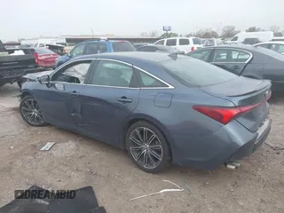 2019 Toyota Avalon XLE with VIN 4T1BZ1FB9KU028903, listed as a IAAI auction lot 41743931 with 68,550 mi miles and . Bid and sale history available at DreamBid. Image 3.