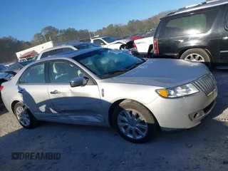 2011 Lincoln MKZ with VIN 3LNHL2GC2BR759690, listed as a IAAI auction lot 41672626 with 117,839 mi miles. Bid and sale history available at carsss.com. Image 13.