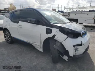 2018 BMW i3 with VIN WBY7Z4C5XJVD95815, listed as a Copart auction lot 43468635 with 0 mi miles and Salvage Title. Bid and sale history available at carsss.com. Image 4.