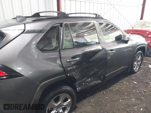 2023 Toyota RAV4 XLE with VIN 2T3P1RFV4PC340763, listed as a IAAI auction lot 41921939 with 41,406 mi miles. Bid and sale history available at carsss.com. Image 6.