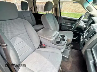 2013 Ram 1500 Express z VIN 1C6RR7KT6DS596651, wystawiony jako Copart lot #59200565 z przebiegiem 221 845 mil mil oraz Czysty tytuł • Clean title. Historia ofert i sprzedaży dostępna na DreamBid. Obrazek 5.