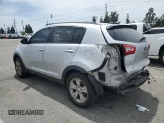 2013 Kia Sportage LX z VIN KNDPB3A26D7357884, wystawiony jako Copart lot #55836165 z przebiegiem 140 252 mil mil oraz Szkoda całkowita • Salvage title. Historia ofert i sprzedaży dostępna na DreamBid. Obrazek 2.