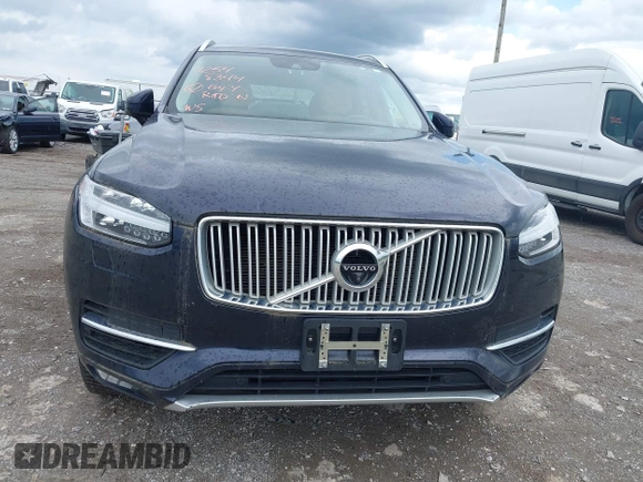 2016 Volvo XC90 T6 Inscription z VIN YV4A22PL4G1022501, wystawiony jako IAAI lot #42548344 z przebiegiem 100 306 mil mil oraz . Historia ofert i sprzedaży dostępna na DreamBid. Obrazek 6.