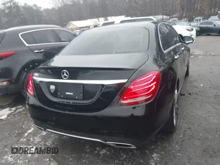 2015 Mercedes-Benz C-Class C 300 with VIN 55SWF4JB9FU089625, listed as a IAAI auction lot 41538932 with 129,101 mi miles. Bid and sale history available at carsss.com. Image 16.