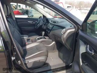2016 Nissan Rogue SV with VIN KNMAT2MV1GP731809, listed as a IAAI auction lot 41802574 with 109,578 mi miles. Bid and sale history available at carsss.com. Image 5.
