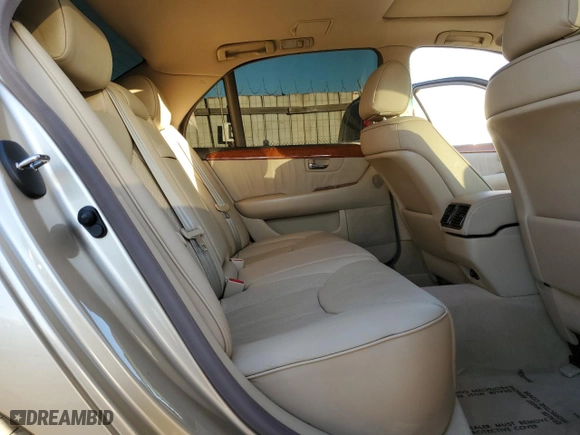 2005 Lexus LS 430 with VIN JTHBN36F255019469, listed as a Copart auction lot 84561244 with 225,468 mi miles and Salvage Title. Bid and sale history available at carsss.com. Image 10.