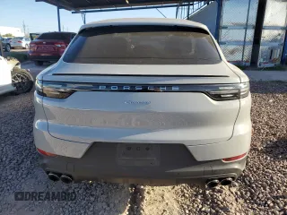 2021 Porsche Cayenne z VIN WP1BA2AY4MDA40505, wystawiony jako Copart lot #54392075 z przebiegiem Nie podano mil oraz Szkoda całkowita • Salvage title. Historia ofert i sprzedaży dostępna na DreamBid. Obrazek 6.