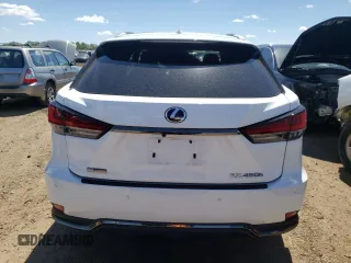 2021 Lexus RX with VIN 2T2YGMDA8MC070118, listed as a Copart auction lot 61523344 with 22,803 mi miles and Salvage Title. Bid and sale history available at carsss.com. Image 6.