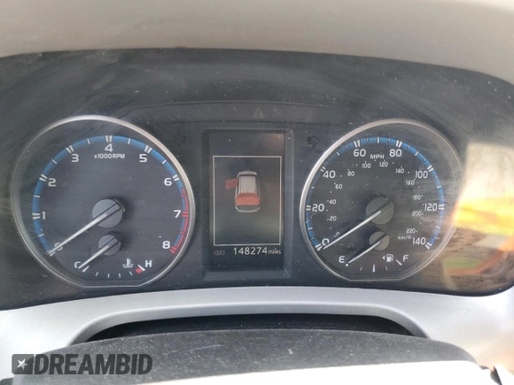 2018 Toyota RAV4 XLE with VIN 2T3WFREVXJW439401, listed as a Copart auction lot 52359275 with 148,274 mi miles and Salvage Title. Bid and sale history available at carsss.com. Image 9.