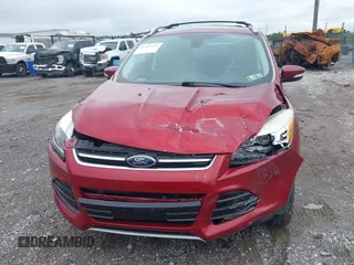 2013 Ford Escape Titanium with VIN 1FMCU9J94DUC07522, listed as a IAAI auction lot 42365124 with 61,168 mi miles and . Bid and sale history available at DreamBid. Image 6.