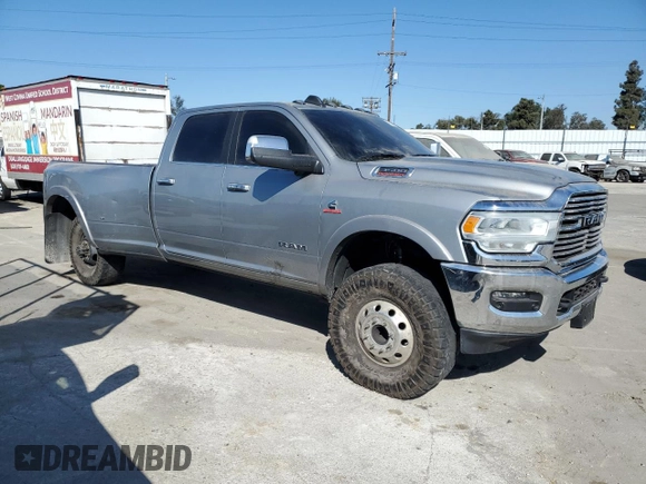 2019 Ram 3500 Laramie with VIN 3C63RRJL4KG589219, listed as a Copart auction lot 73367924 with 180,250 mi miles and Salvage Title. Bid and sale history available at carsss.com. Image 4.