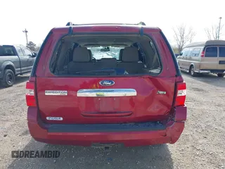 2014 Ford Expedition Limited с VIN 1FMJU2A59EEF11680, выставлен на аукционе IAAI как лот 42085676 с пробегом 112 027 миль миль и . История ставок и продаж доступна на DreamBid. Изображение 16.