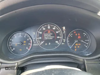 2020 Mazda 3 Select z VIN 3MZBPBCM1LM130835, wystawiony jako Copart lot #61848515 z przebiegiem 31 637 mil mil oraz Nie do naprawy • Non repairable. Historia ofert i sprzedaży dostępna na DreamBid. Obrazek 9.