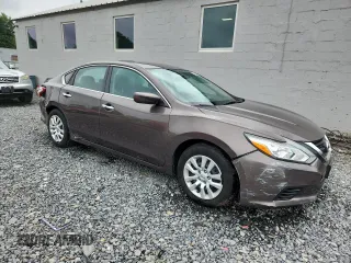 2016 Nissan Altima S with VIN 1N4AL3AP8GN313633, listed as a Copart auction lot 63068905 with 69,850 mi miles and Salvage title. Bid and sale history available at DreamBid. Image 4.