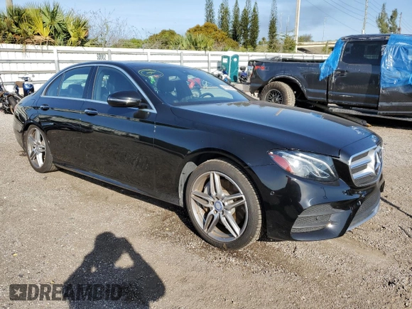 2017 Mercedes-Benz E-Class E 300 Luxury with VIN WDDZF4JB4HA192886, listed as a Copart auction lot 41983083 with 43,815 mi miles. Bid and sale history available at carsss.com. Image 4.